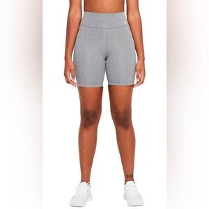 Nike One Women's Mid-Rise 7" Bike Shorts